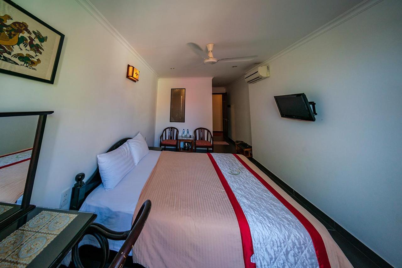Ven Ven Hotel 何科克 外观 照片